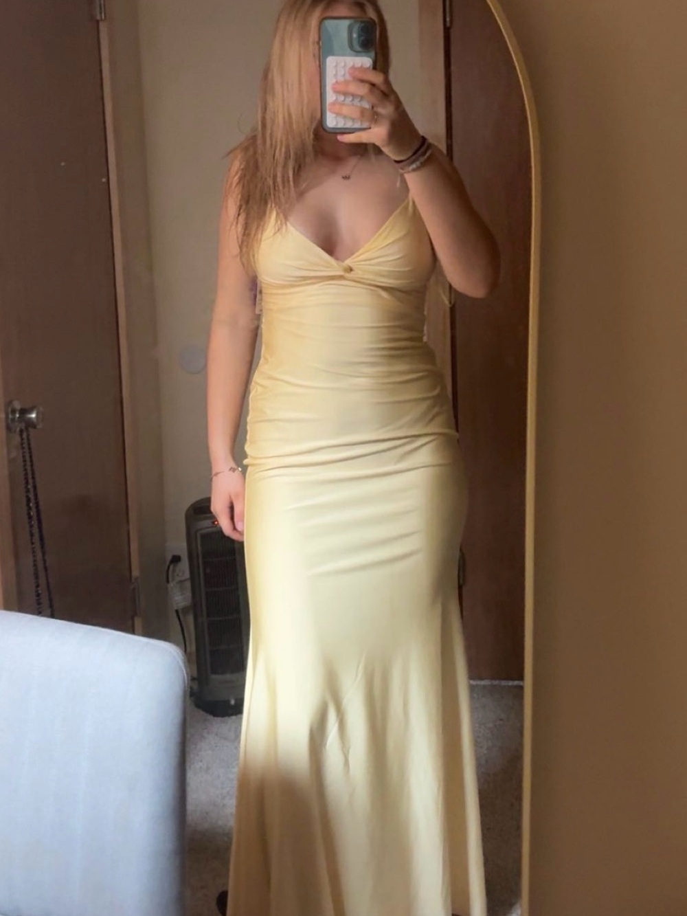 Sleeveless Yellow Maxi Dress with V-Neck